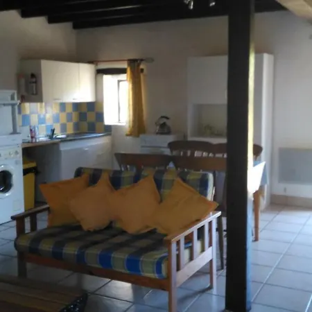 1 Of 3 Delightful Gites With Pool In The Beautiful Mayenne Countryside. Holiday home *