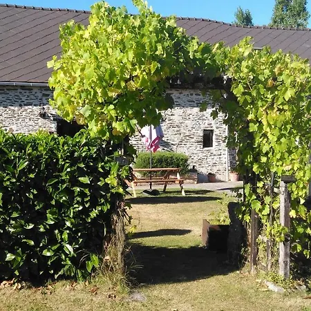 1 Of 3 Delightful Gites With Pool In The Beautiful Mayenne Countryside. Holiday home *